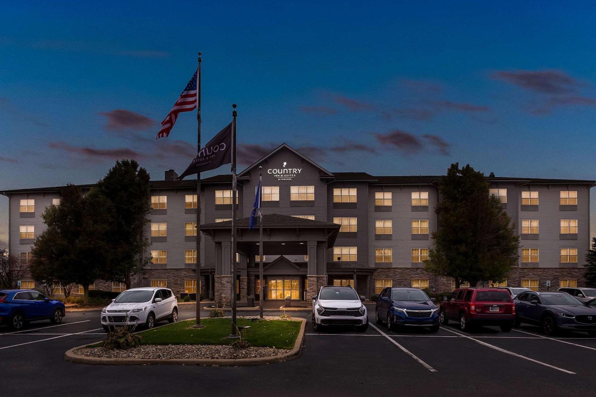 Country Inn & Suites By Radisson, Portage, In Extérieur photo