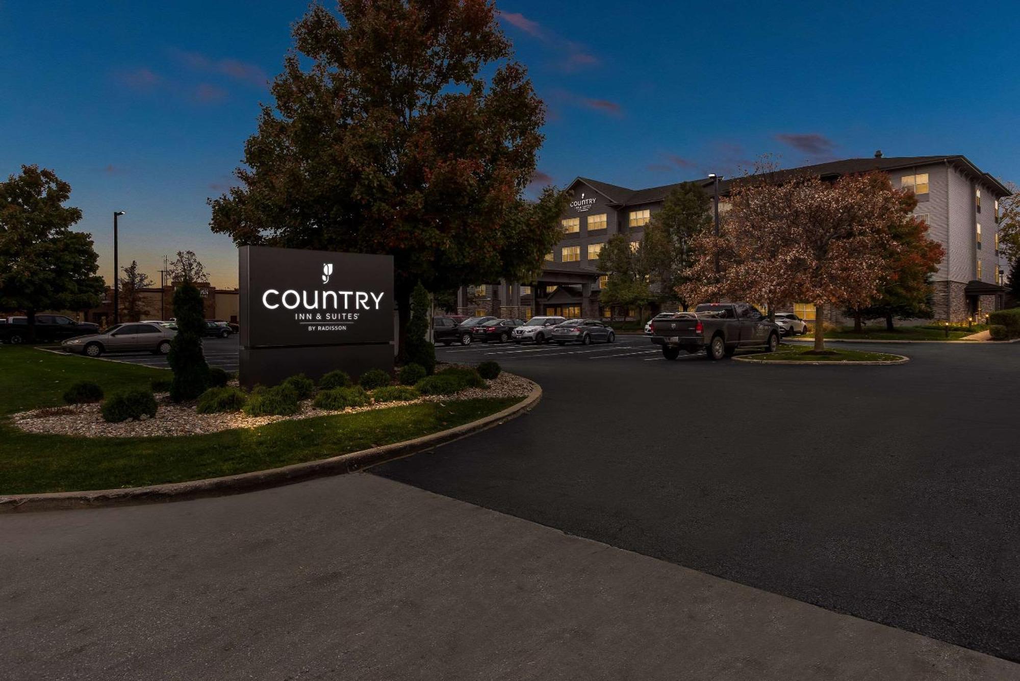 Country Inn & Suites By Radisson, Portage, In Extérieur photo