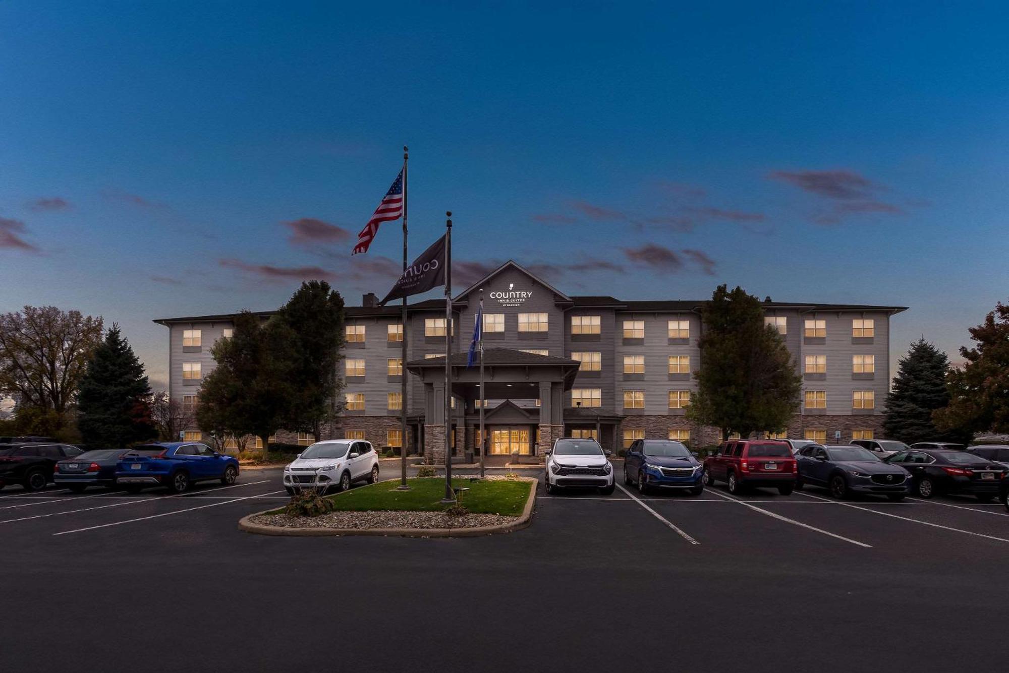 Country Inn & Suites By Radisson, Portage, In Extérieur photo